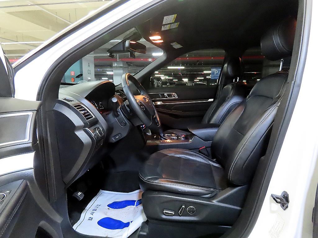 Ford Explorer - Vista 6