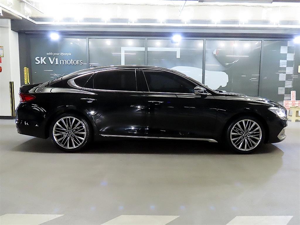 HYUNDAI Grandeur - Vista 3
