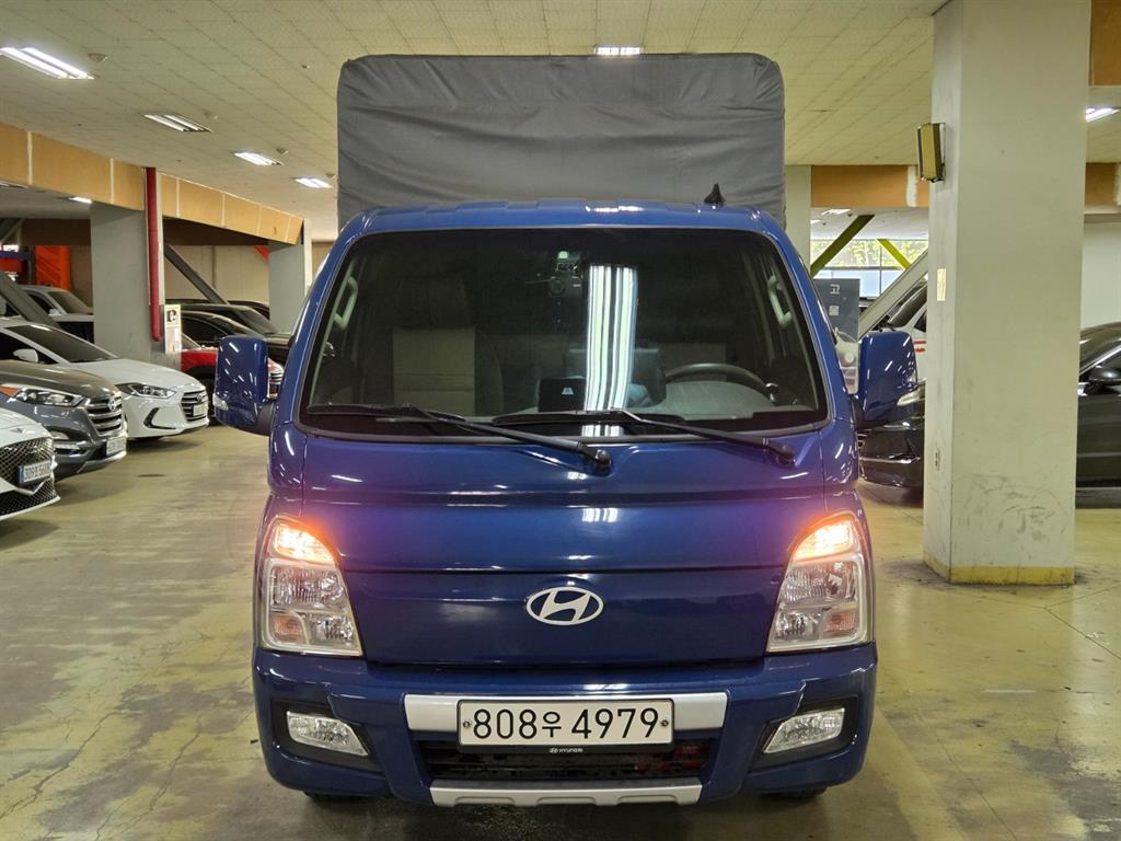 Small Truck Cargo (small) - Vista 2