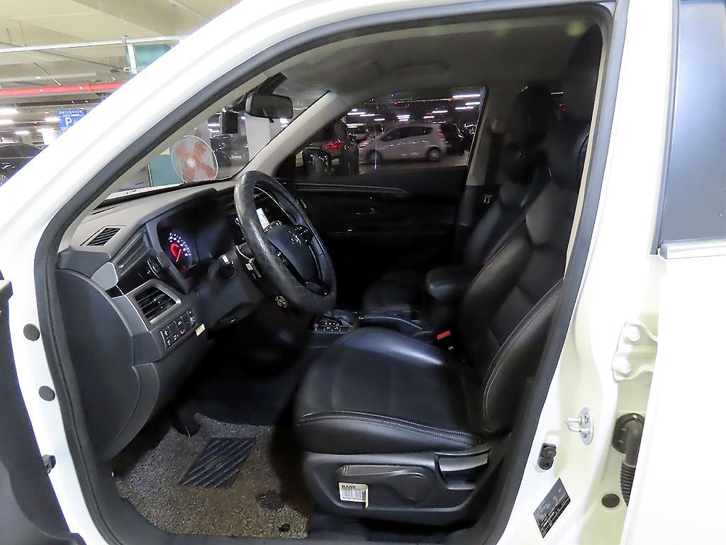 Ssangyong Korando - Vista 6