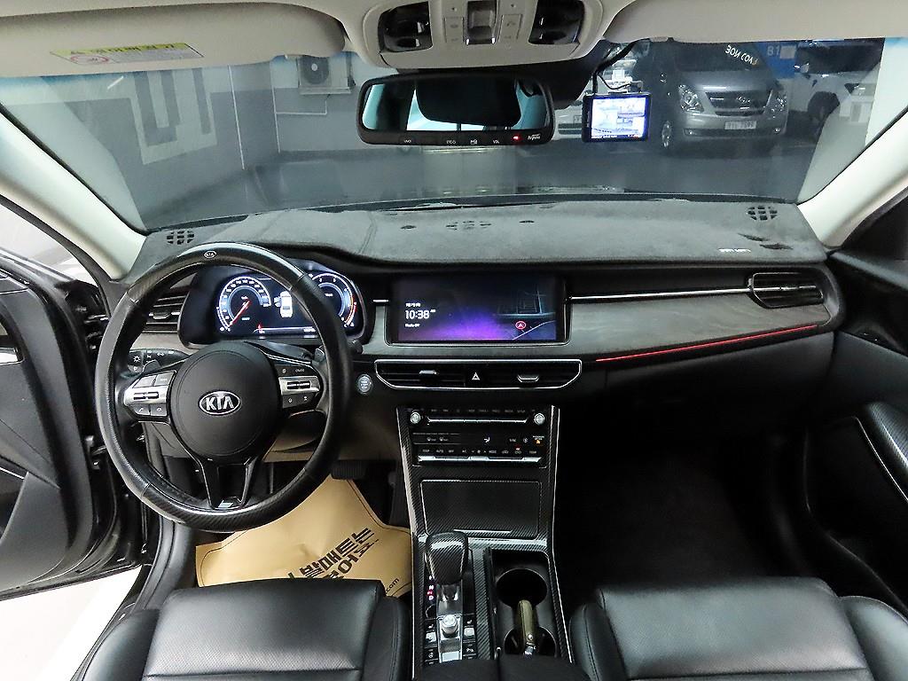 KIA K7 - Vista 8
