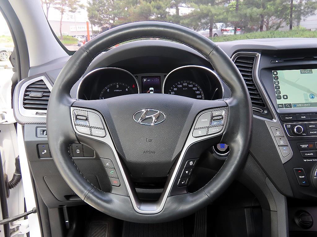 HYUNDAI Santa Fe - Vista 8