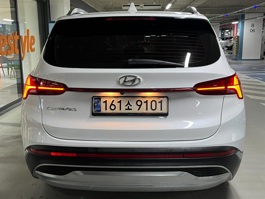 HYUNDAI Santa Fe - Vista 5