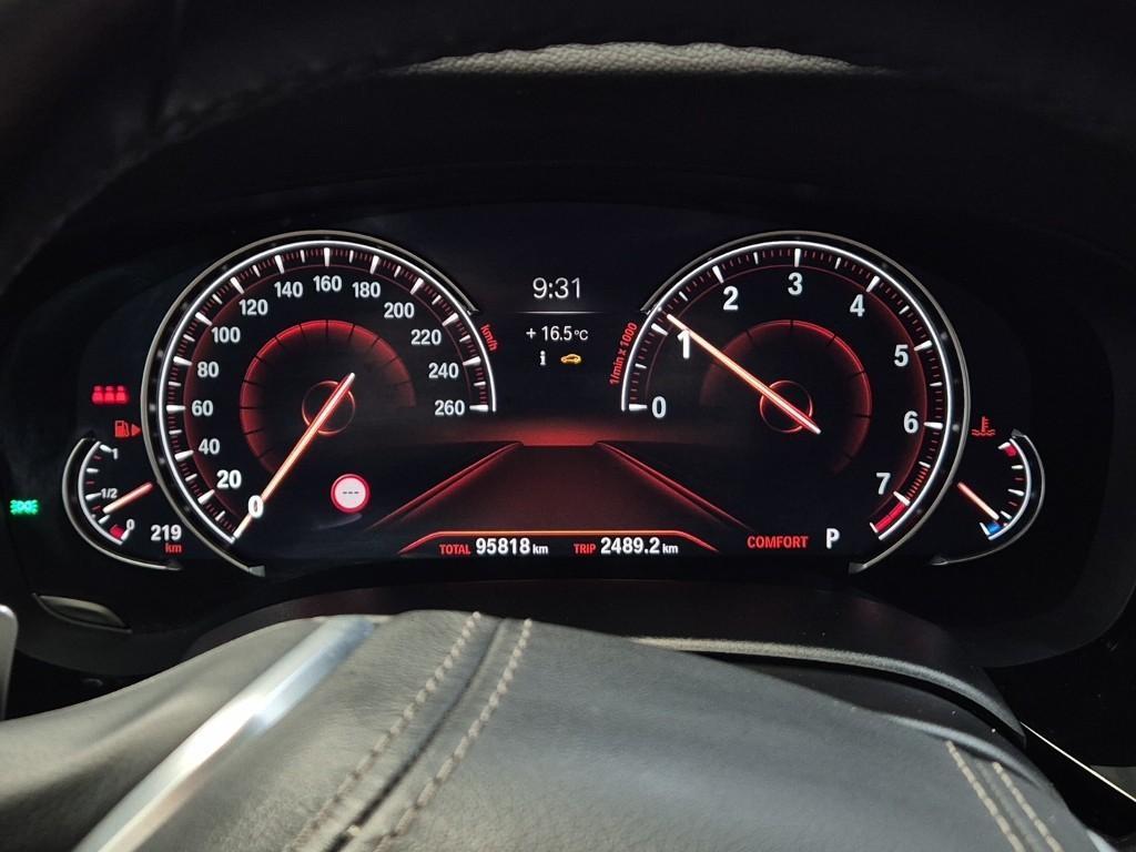 BMW 5 Series - Vista 6