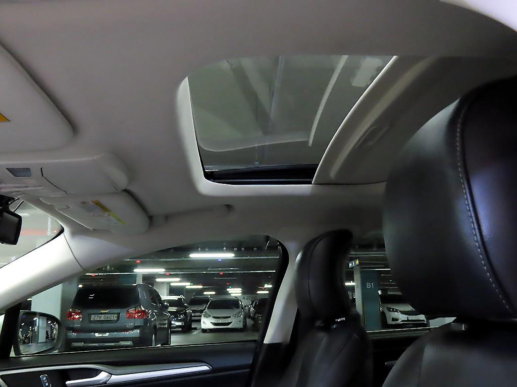 Ford Mondeo 2015 Blanco - Importación desde Corea - HF Imports Iquique - Foto 18