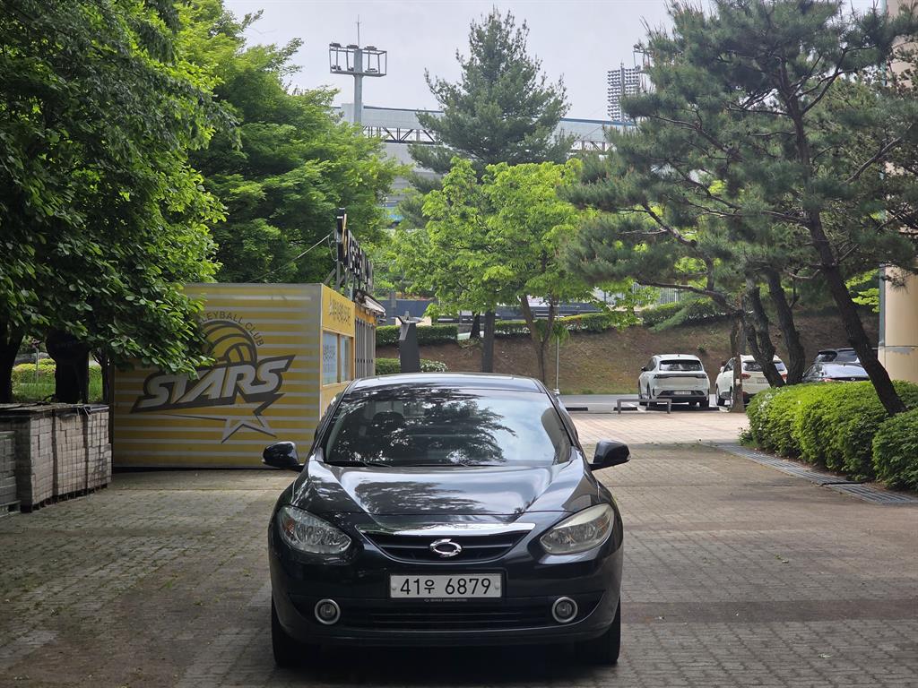 SAMSUNG SM3 2012 Negro - Importación desde Corea - HF Imports Iquique - Foto 1