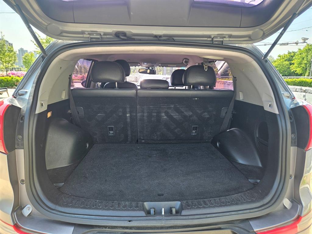 KIA Sportage - Vista 6