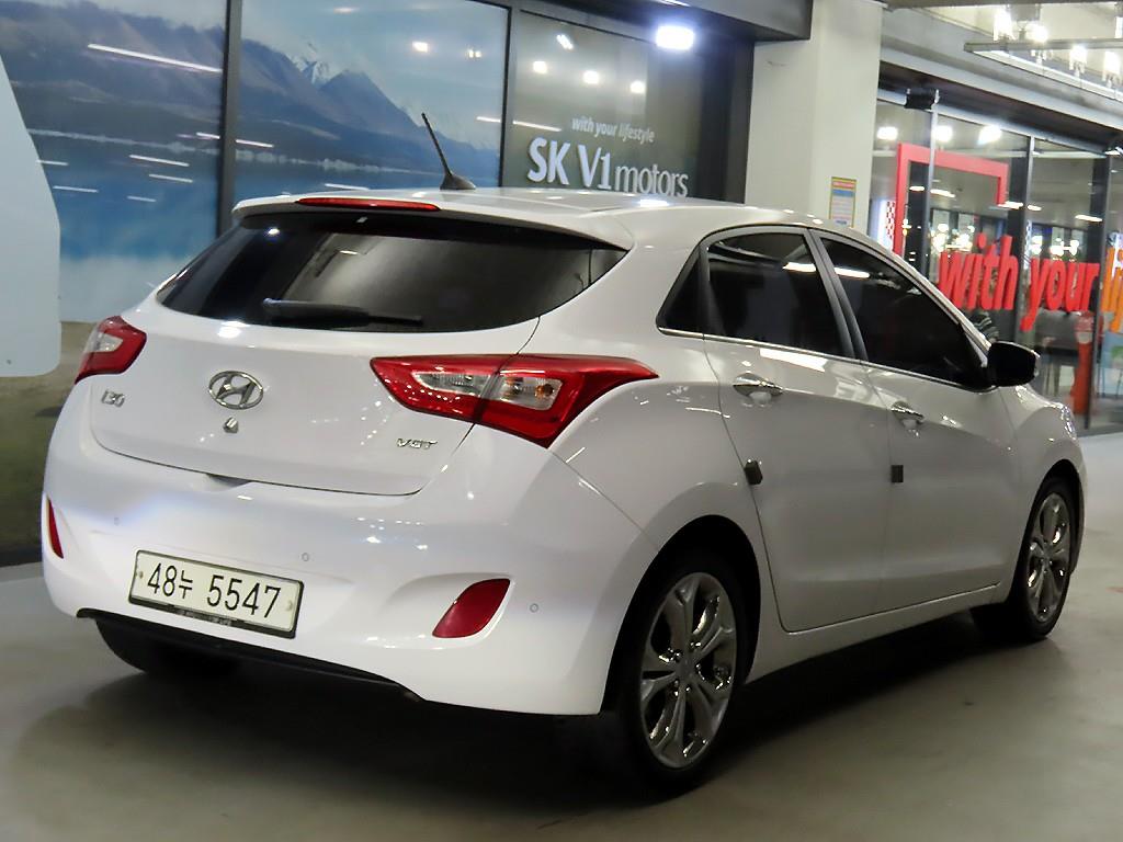 HYUNDAI i30 - Vista 4