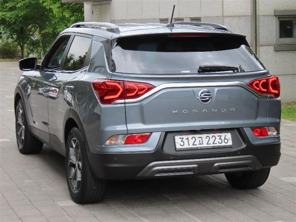 Ssangyong Korando - Vista 7