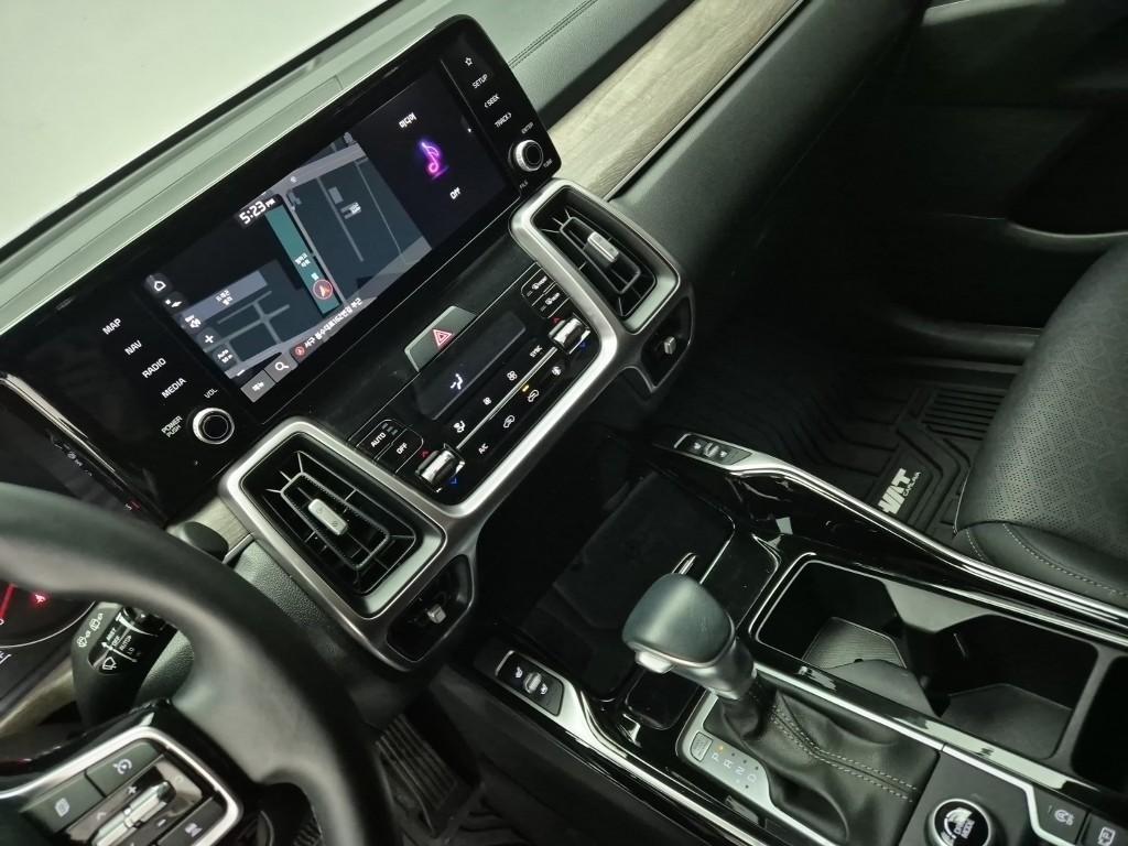 KIA Sorento - Vista 10