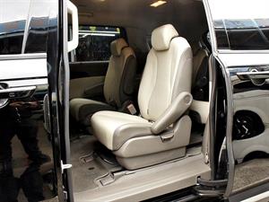 KIA Carnival - Vista 12