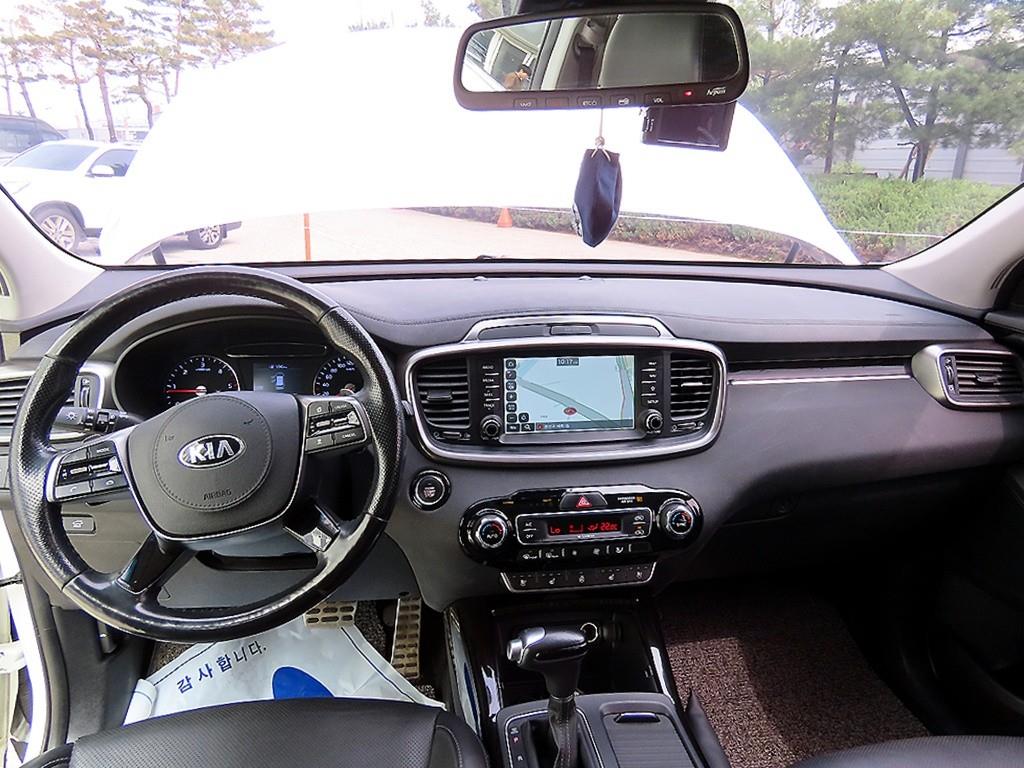 KIA Sorento - Vista 7