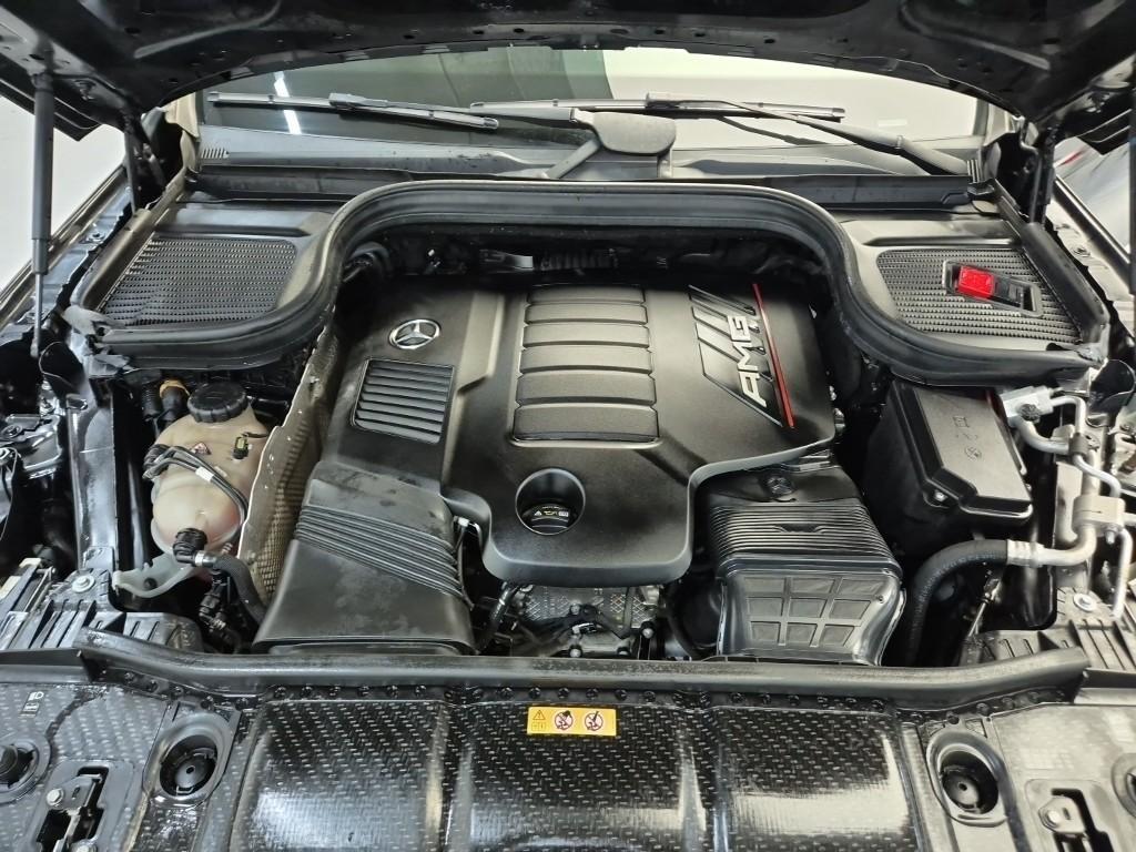 Mercedes Benz GLE Class - Vista 5