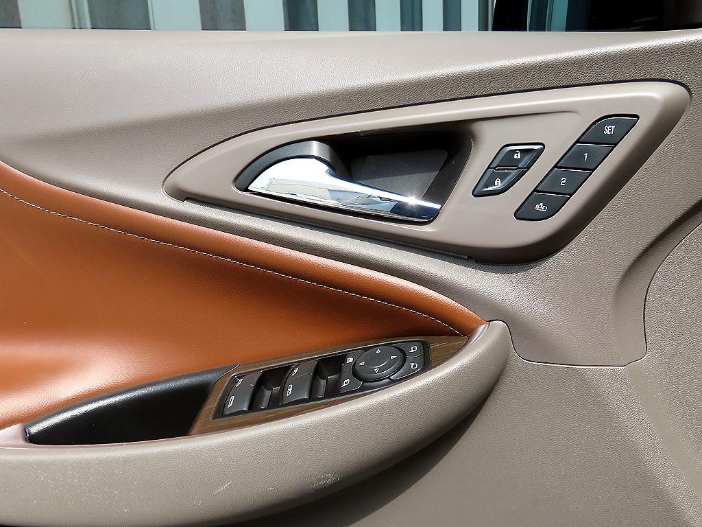 Chevrolet Malibu - Vista 12