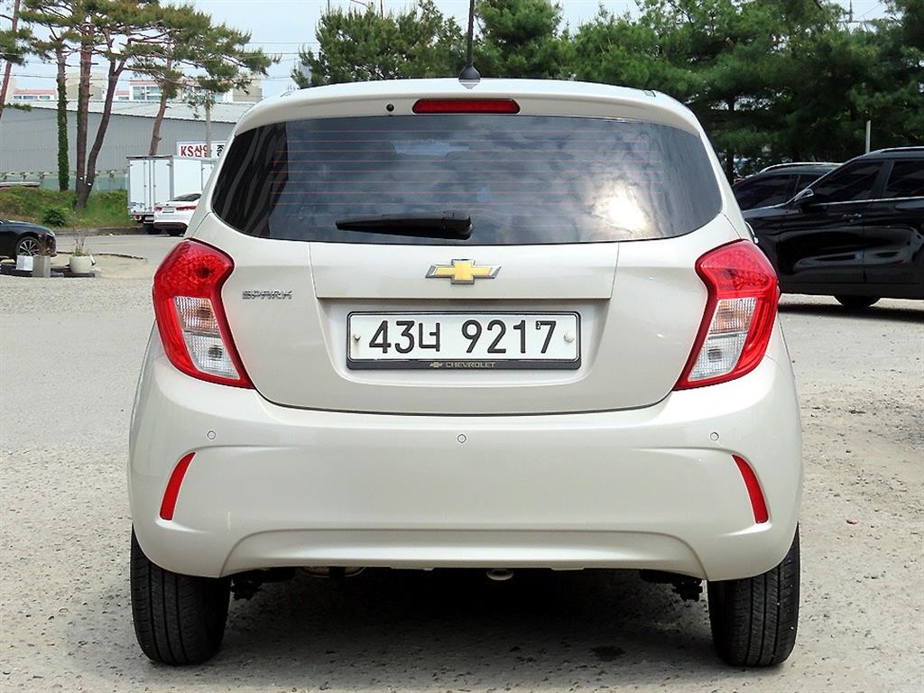 Chevrolet Spark - Vista 4
