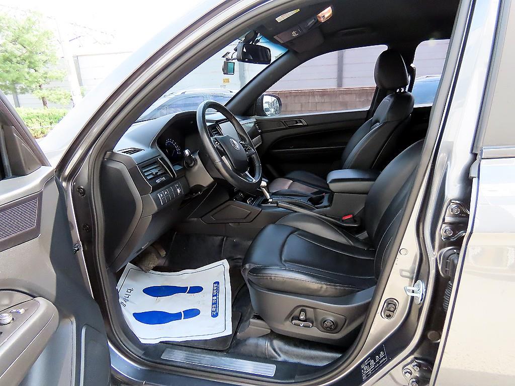 Ssangyong Rexton - Vista 5