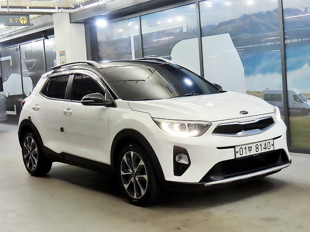 KIA Stonic 2019 Blanco - Importación desde Corea - HF Imports Iquique - Foto 1