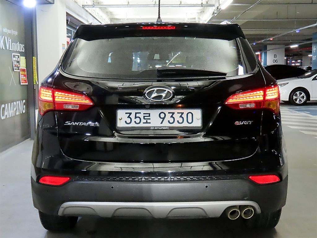 HYUNDAI Santa Fe - Vista 5