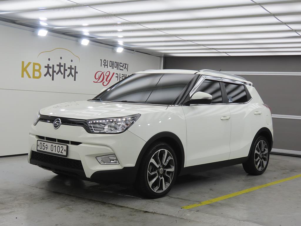 Ssangyong Tivoli 2016 Blanco - Importación desde Corea - HF Imports Iquique - Foto 1
