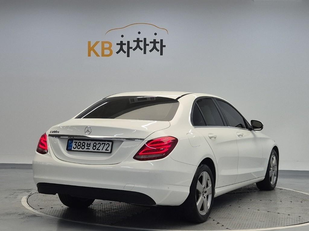 Mercedes Benz C Class - Vista 2