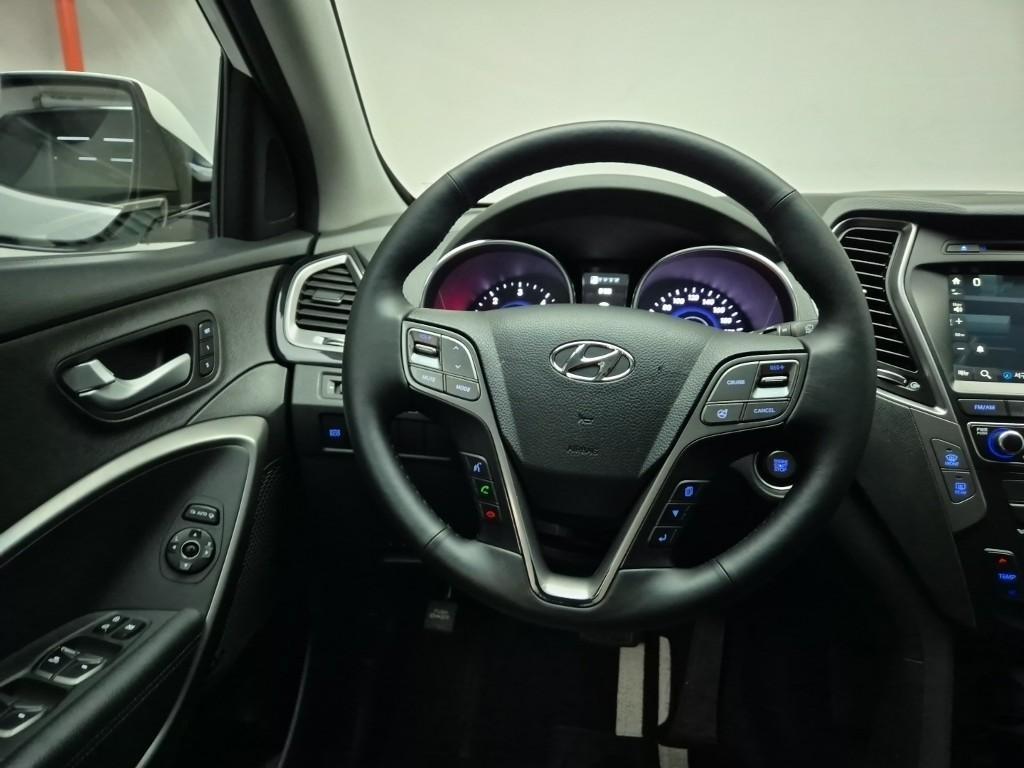 HYUNDAI Santa Fe - Vista 9