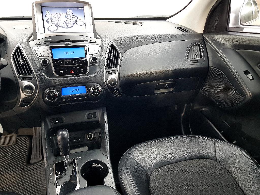 HYUNDAI Tucson - Vista 10