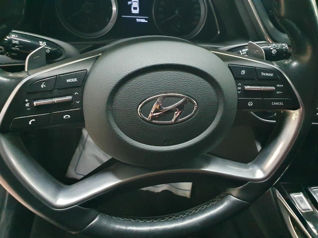 HYUNDAI Sonata - Vista 9