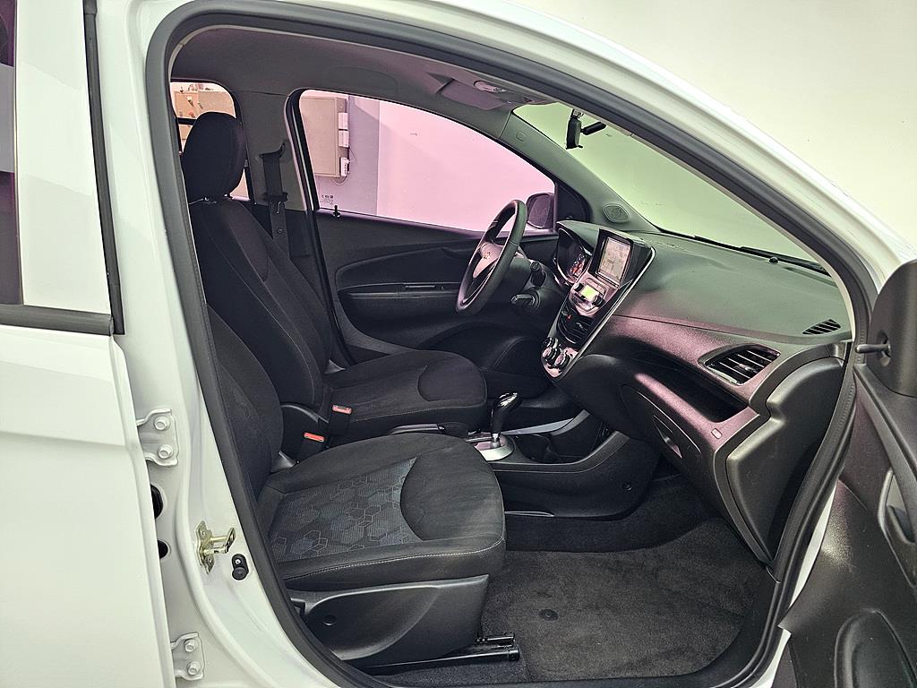 Chevrolet Spark - Vista 5