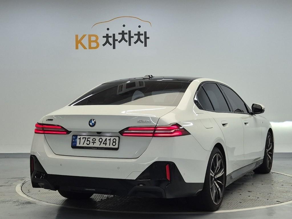 BMW 5 Series - Vista 2
