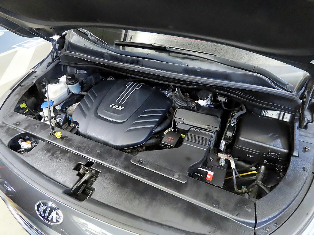 KIA Carnival 2016 Gris - Importación desde Corea - HF Imports Iquique - Foto 19