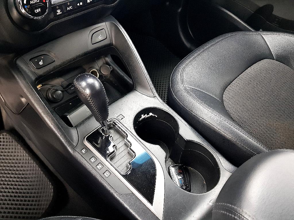 HYUNDAI Tucson 2011 Plateado - Importación desde Corea - HF Imports Iquique - Foto 14