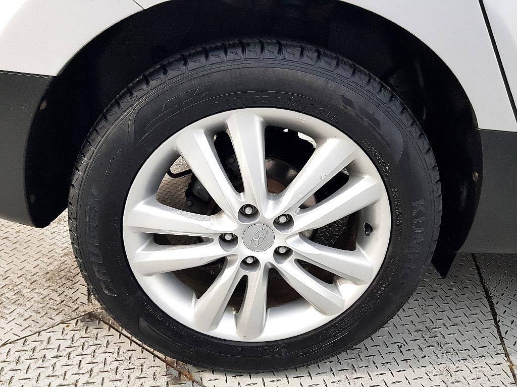 HYUNDAI Tucson 2011 Plateado - Importación desde Corea - HF Imports Iquique - Foto 20