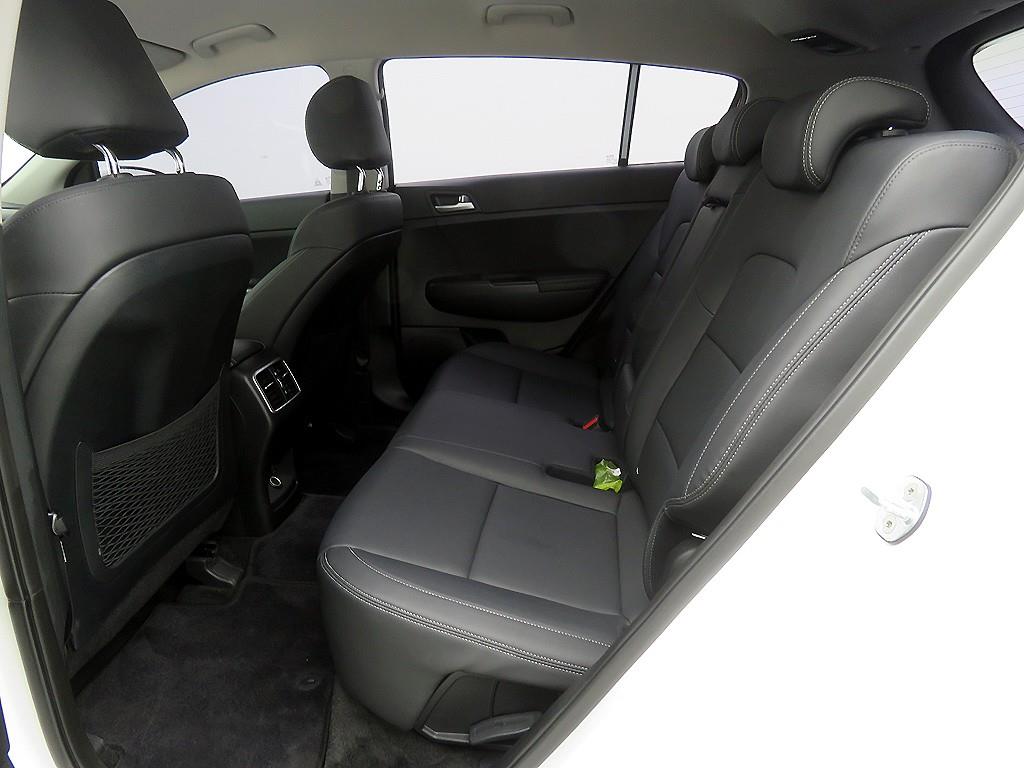 KIA Sportage - Vista 7
