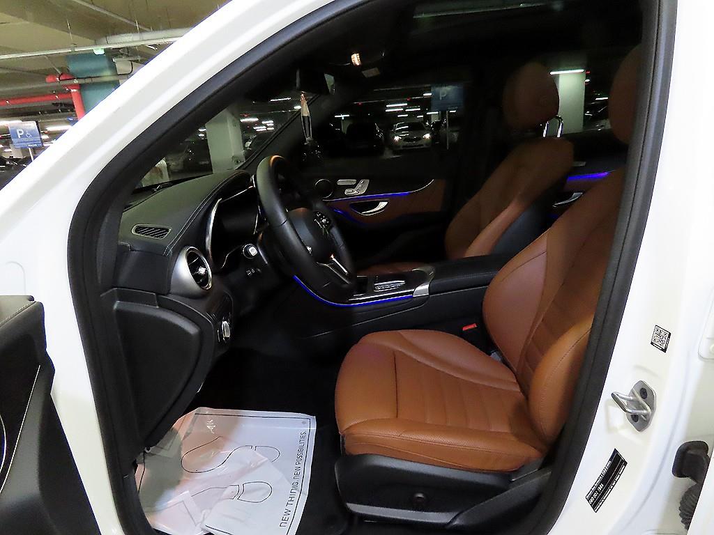 Mercedes Benz GLC Class - Vista 6