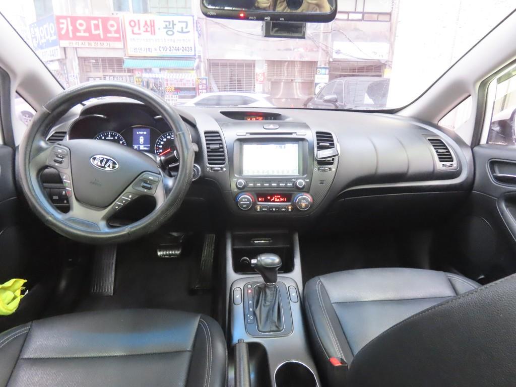 KIA K3 - Vista 7