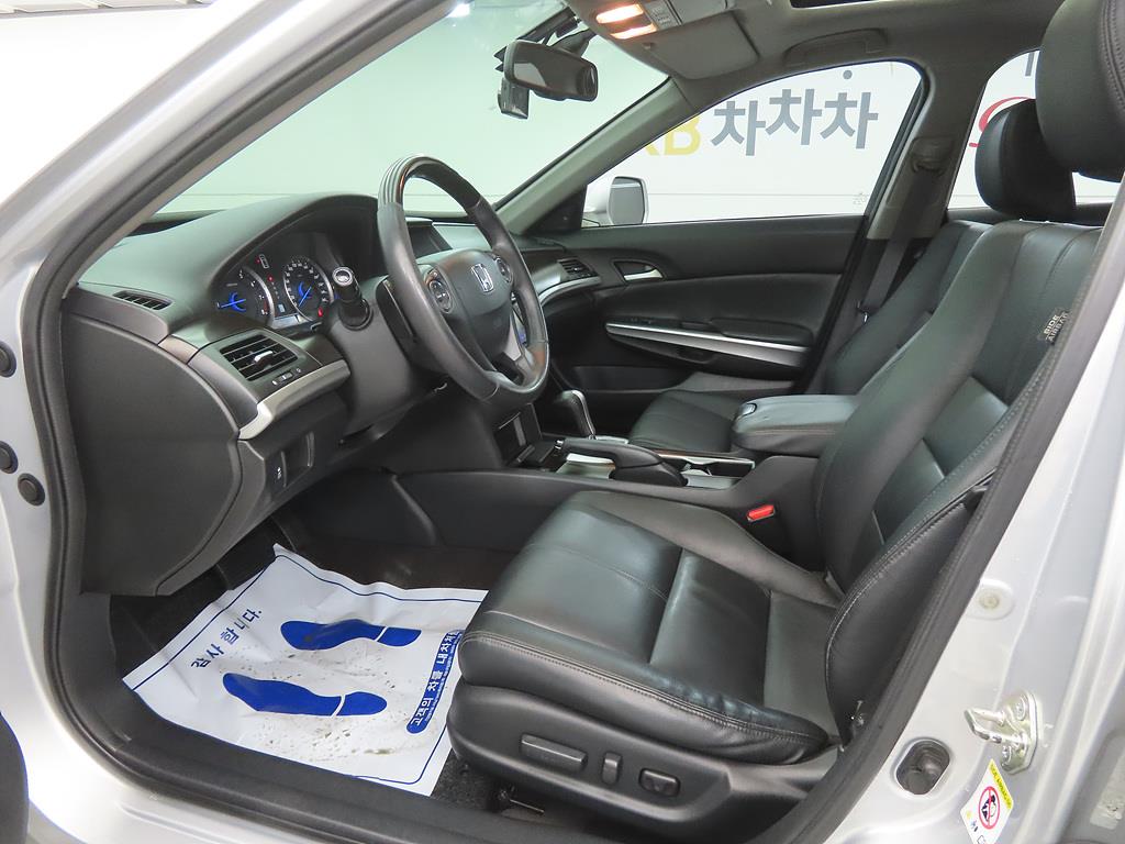 Honda Cross Tour - Vista 5