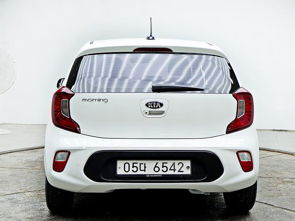 KIA Morning - Vista 5