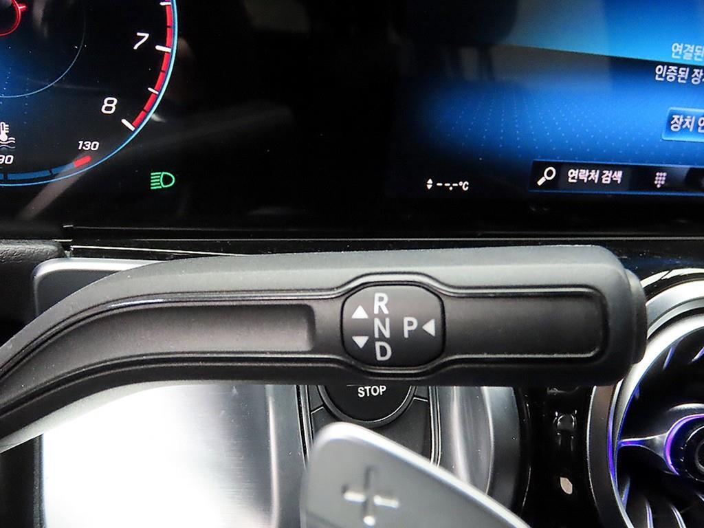 Mercedes Benz GLB Class - Vista 10