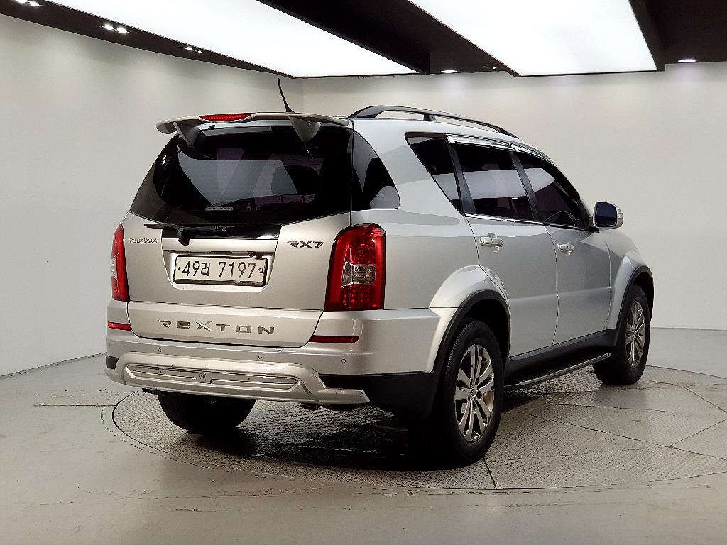 Ssangyong Rexton - Vista 4