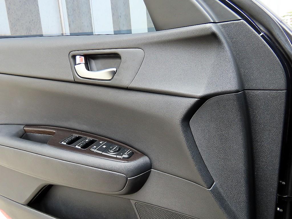 KIA K5 - Vista 11