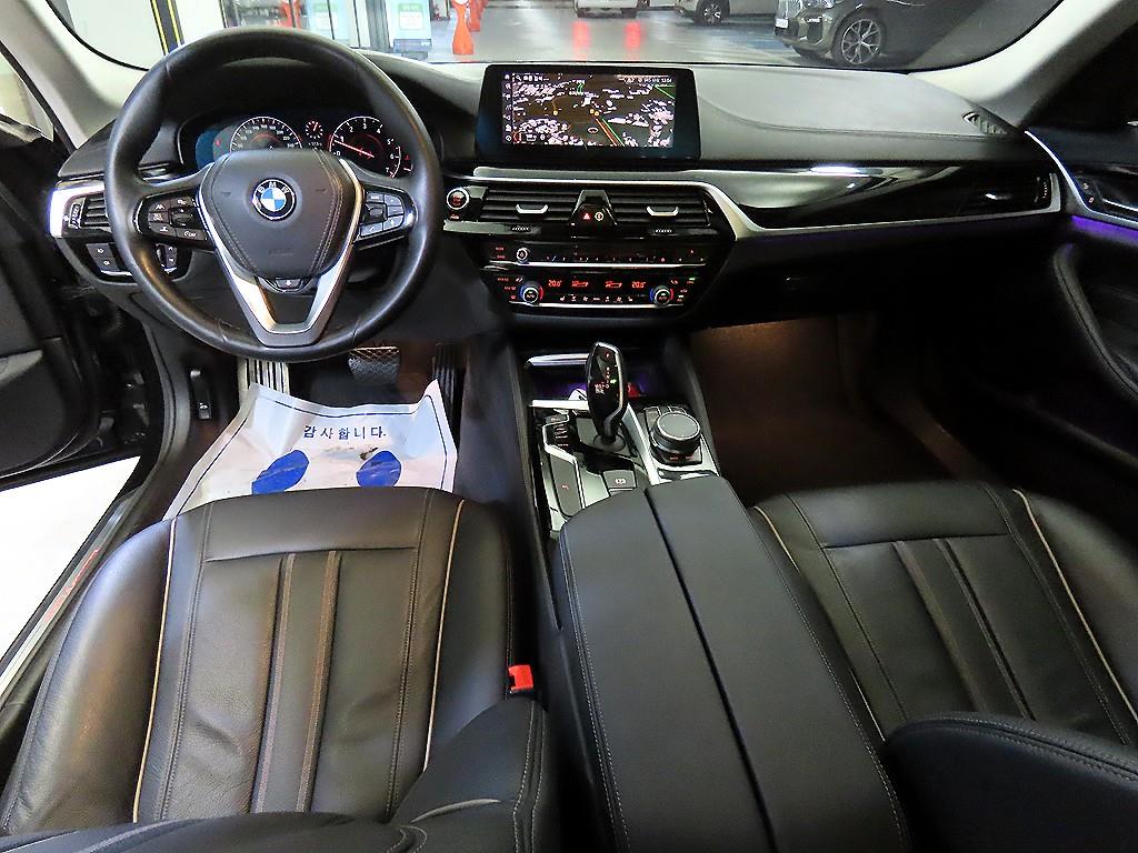 BMW 5 Series - Vista 10