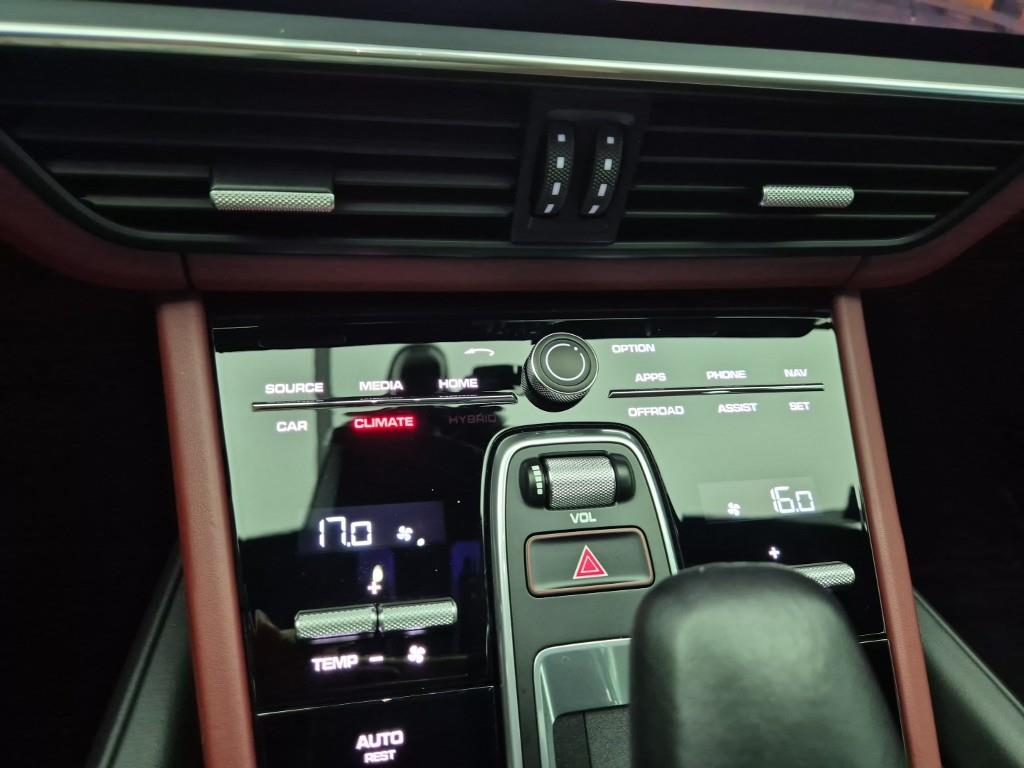 Porsche Cayenne - Vista 10