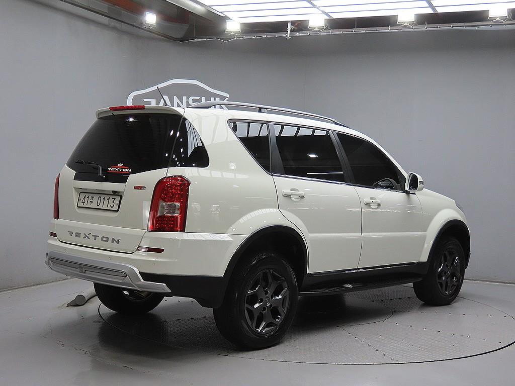 Ssangyong Rexton - Vista 7