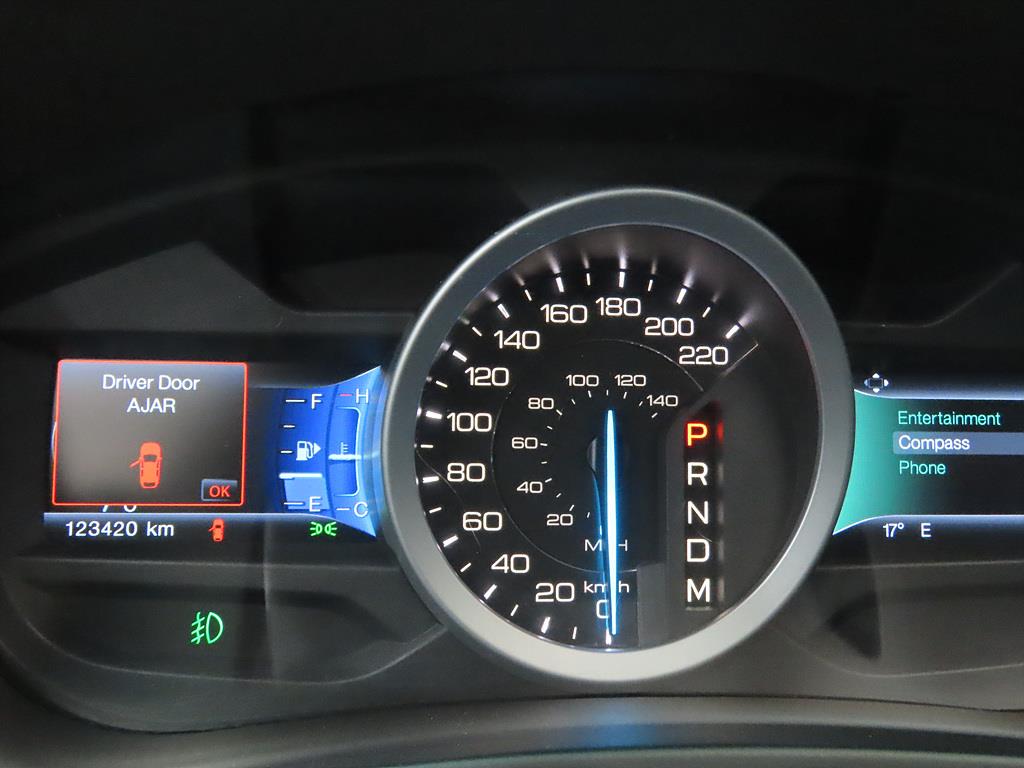 Ford Explorer - Vista 8