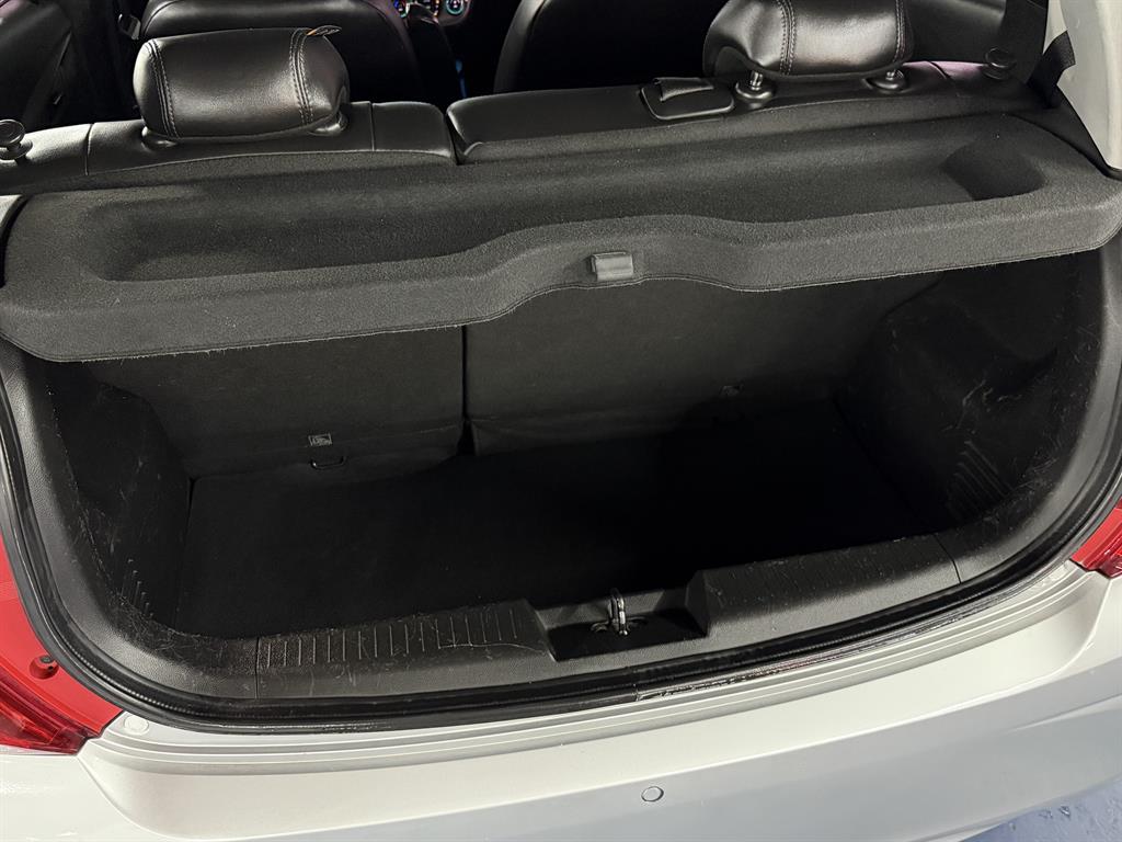 Chevrolet Spark 2016 Plateado - Importación desde Corea - HF Imports Iquique - Foto 18