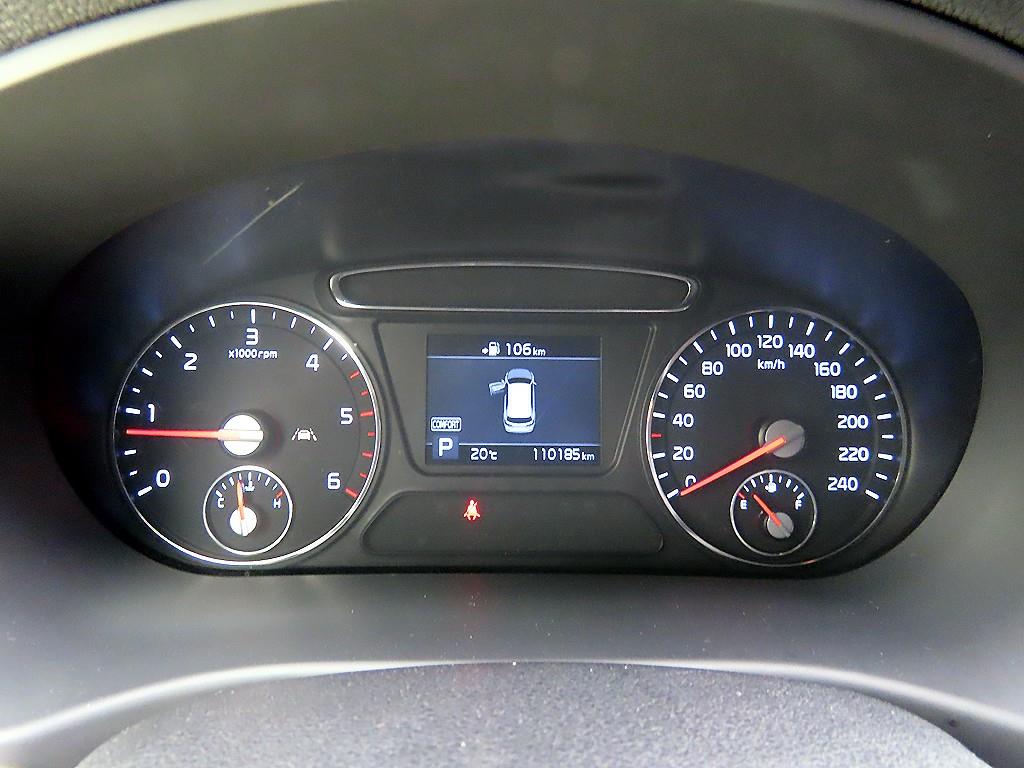 KIA Sorento - Vista 9