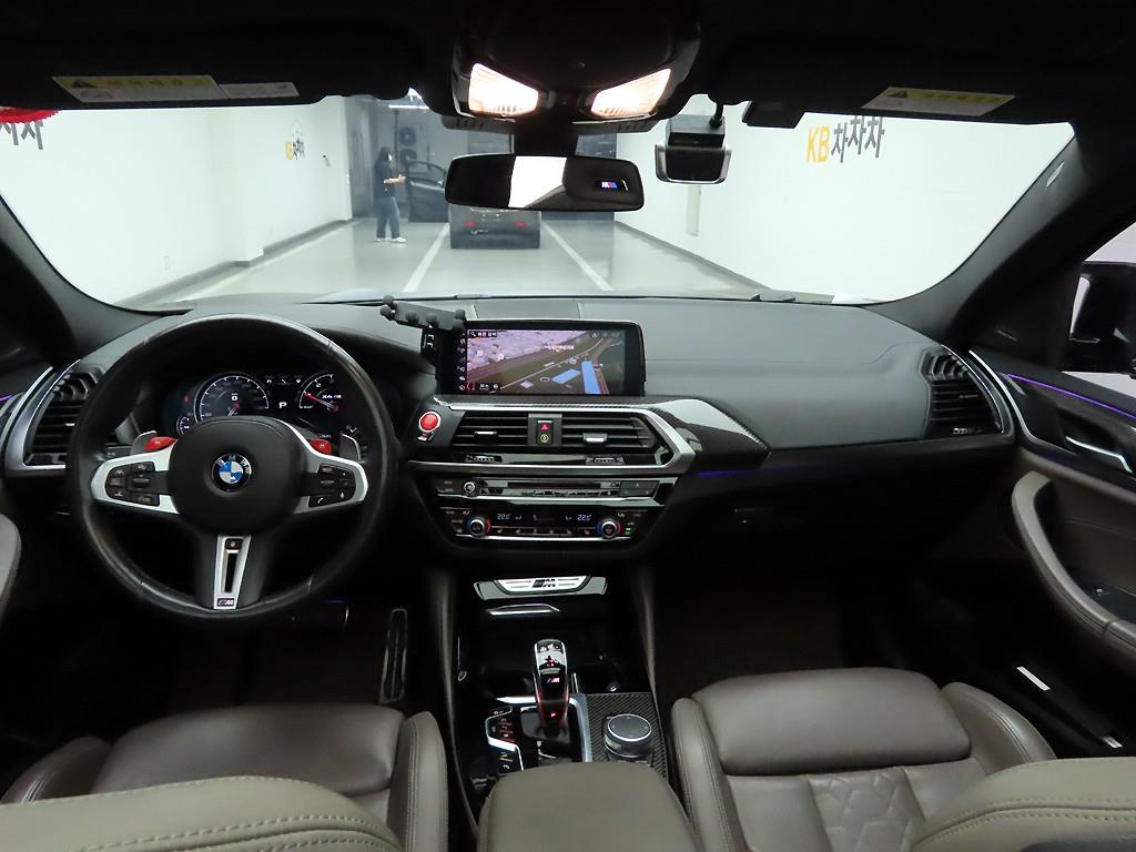 BMW X4M - Vista 6