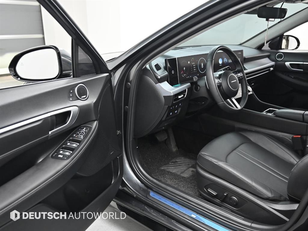 HYUNDAI Sonata - Vista 11
