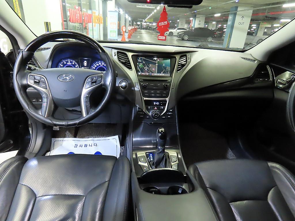 HYUNDAI Grandeur - Vista 10