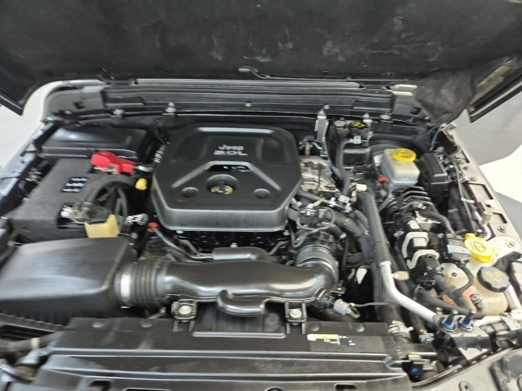 Jeep Wrangler - Vista 5